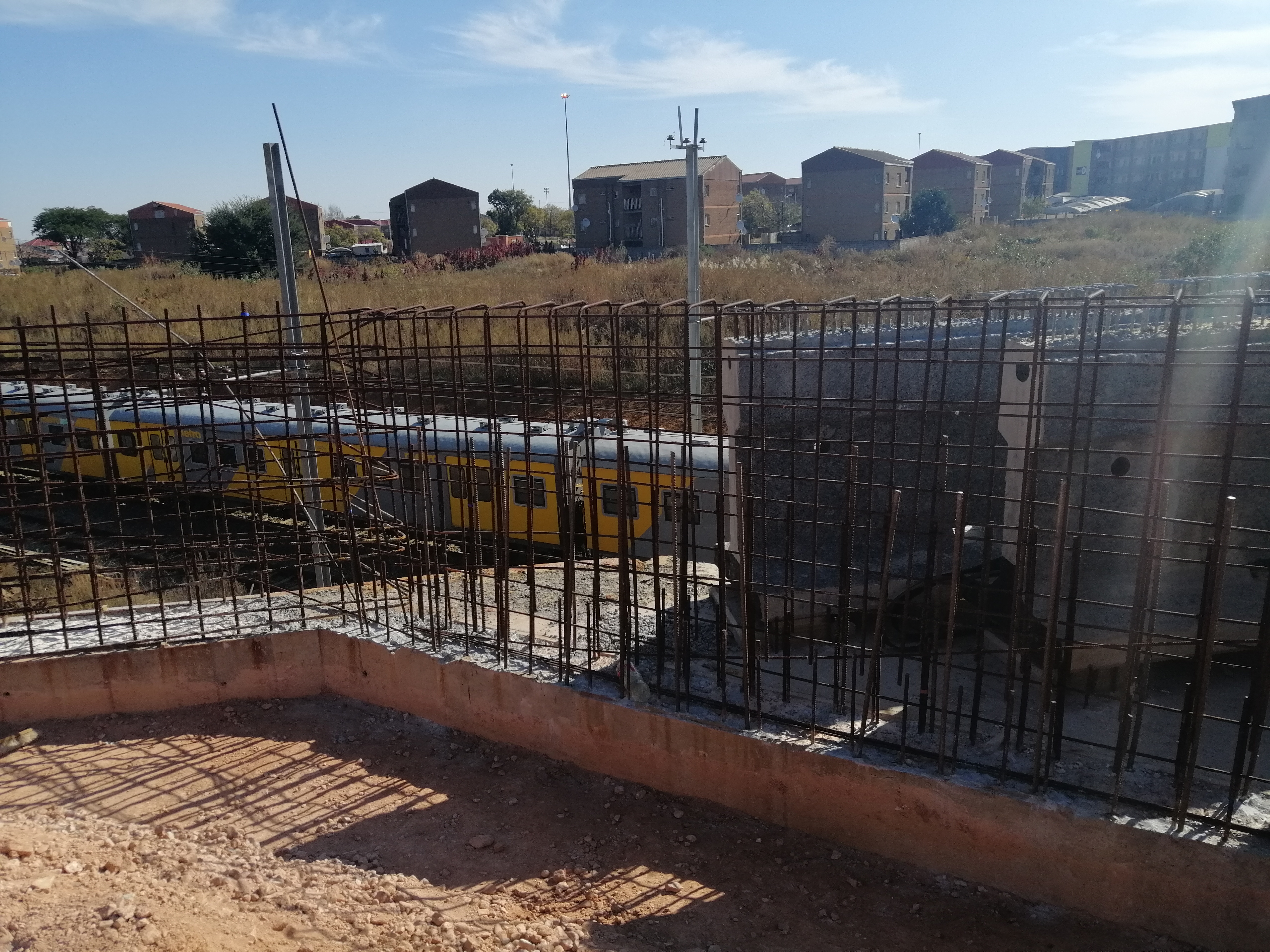Figure 2: Steel reinforcement at the South abutment wall is fixed in position, in preparation for the concrete casting (A. Mahabeer, 2021)